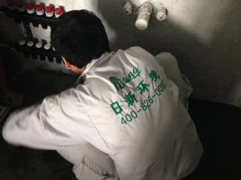 地源熱泵系統(tǒng)-安裝分集水器