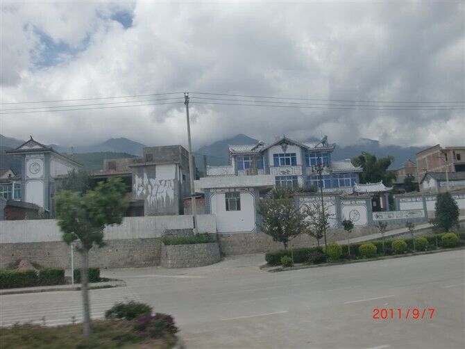 沿途風(fēng)景、日新環(huán)境