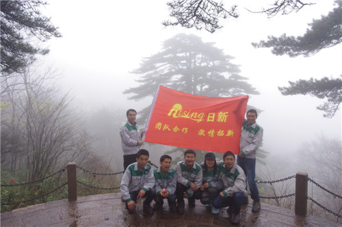 日新環(huán)境售后服務團隊