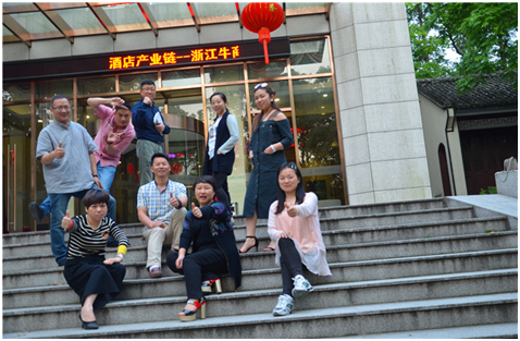 地源熱泵空調(diào)李筱安李總主持酒店產(chǎn)業(yè)鏈牛商專委會(huì)會(huì)議