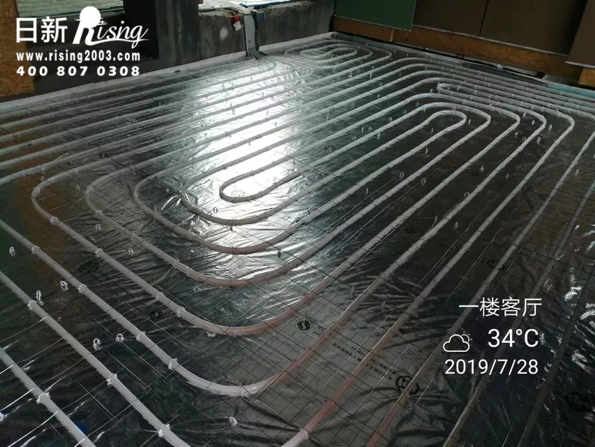 地暖安裝階段