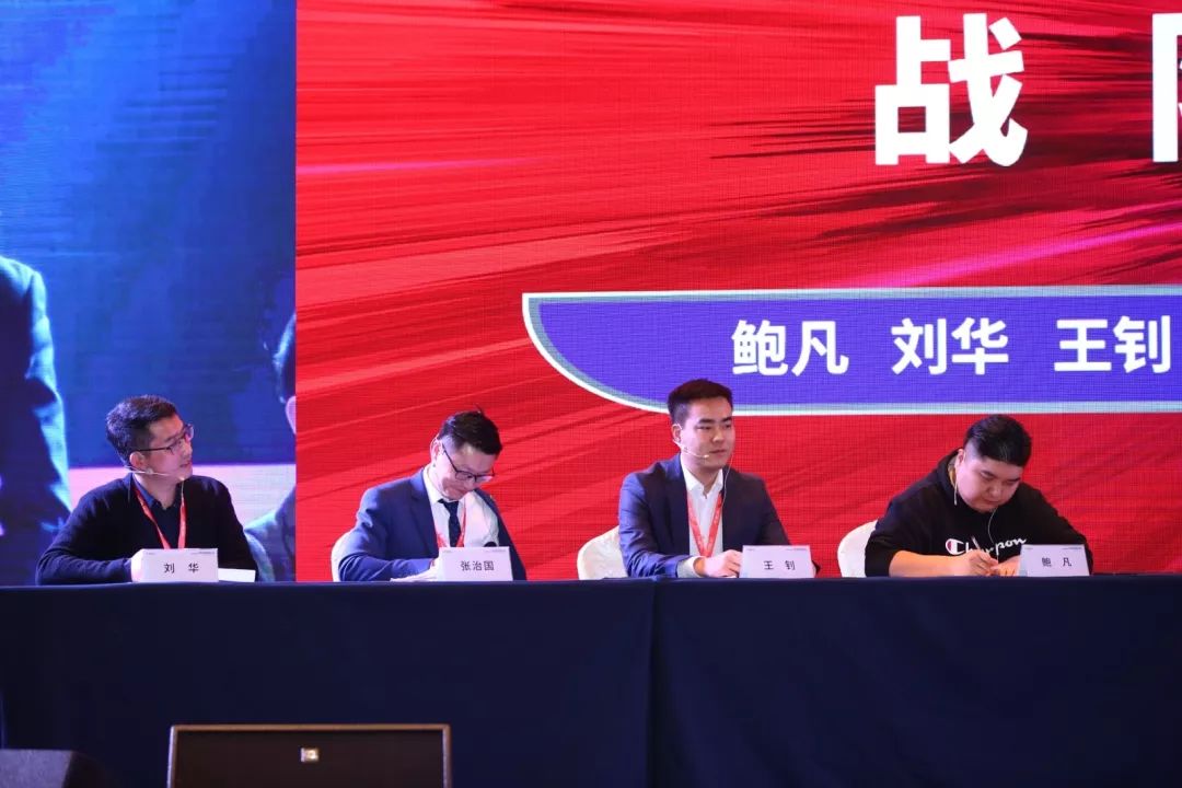 水系統(tǒng)和氟系統(tǒng)，誰更適合消費者？【杭州日新】