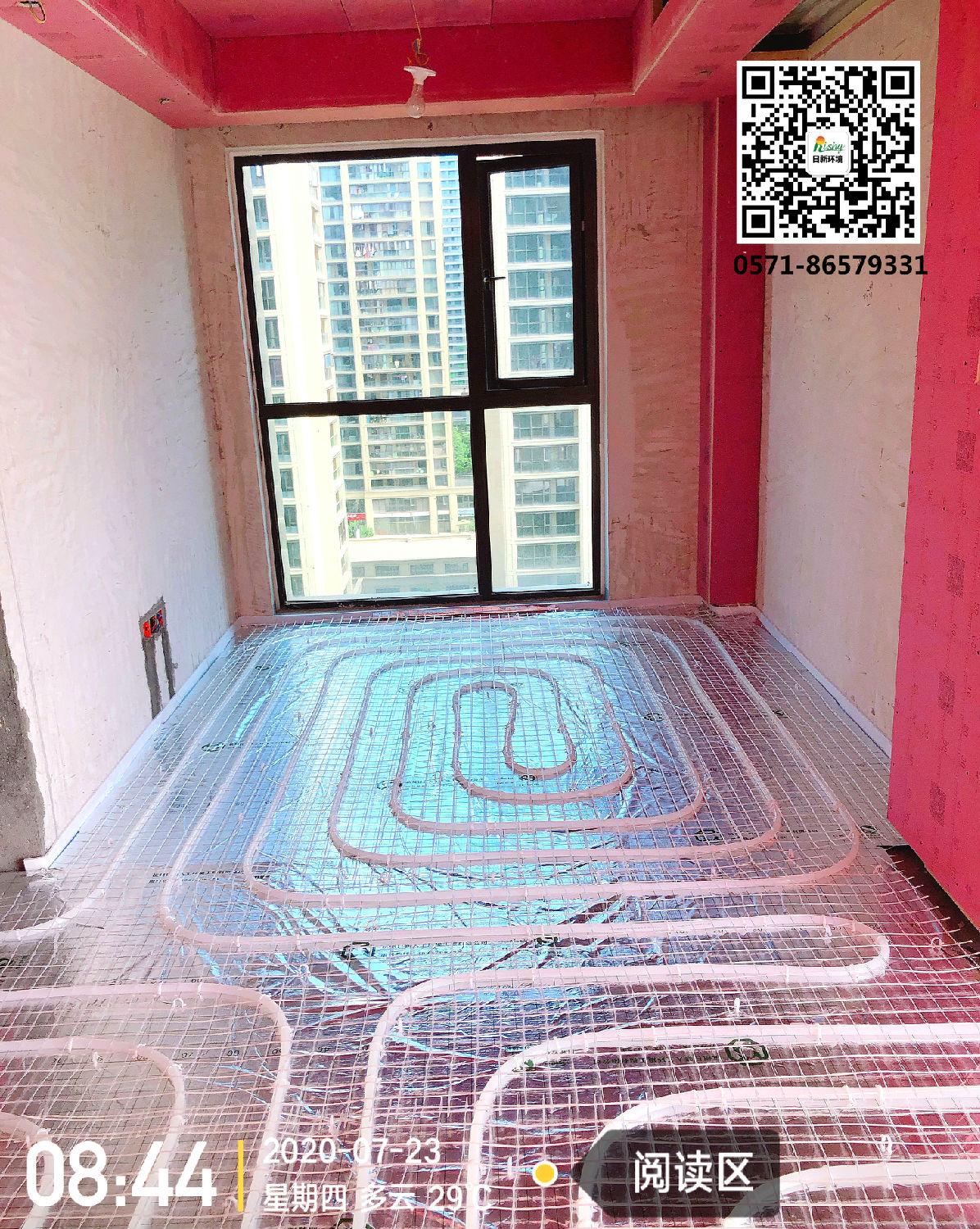 臨安玉蘭花園風(fēng)冷熱泵系統(tǒng)地暖階段