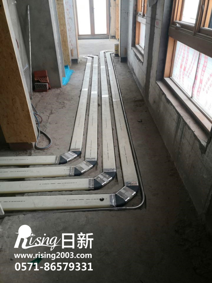 日新環(huán)境別墅地源熱泵空調(diào)項目都會搭配中央新風系統(tǒng)