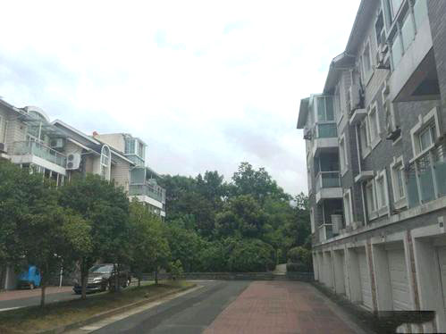 西湖花園南苑氟空調(diào)項(xiàng)目案例【日新環(huán)境】