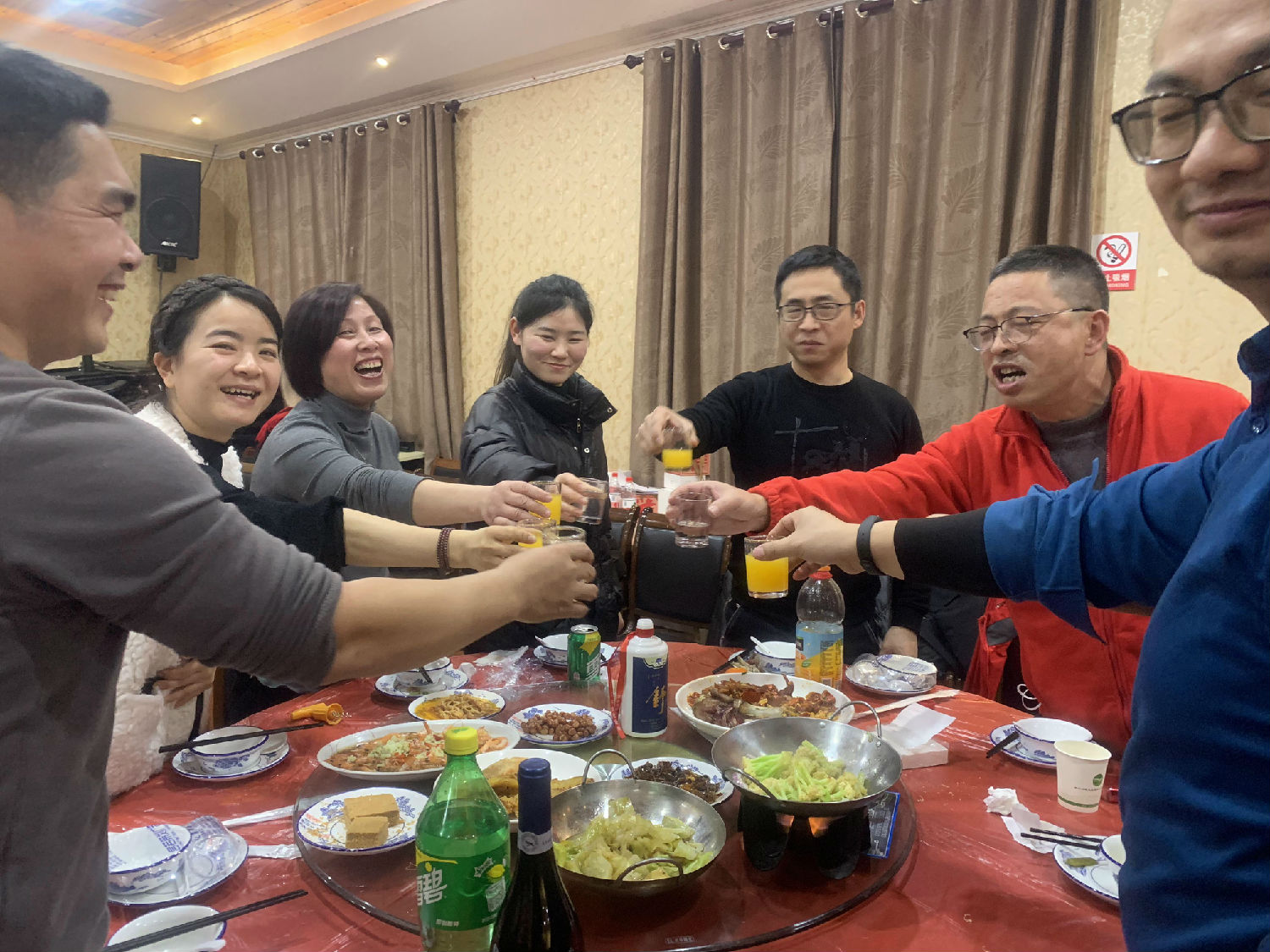 同心同行，奮斗2022！---日新環(huán)境年會