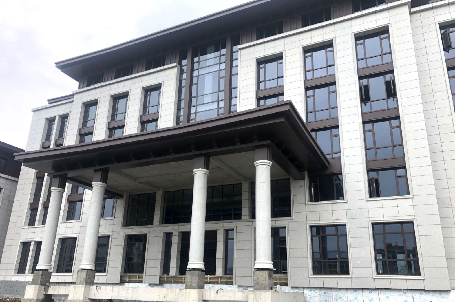 建德大洋生物辦公樓地源熱泵項目【日新環(huán)境】